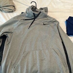 Nike Hoodie Grey